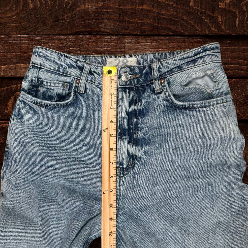 Free People My Own Lane High Rise Distressed Straight Leg Acid Wash Jeans 28 - Picture 11 of 14